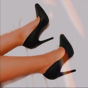 Black Faux Snakeskin Pumps